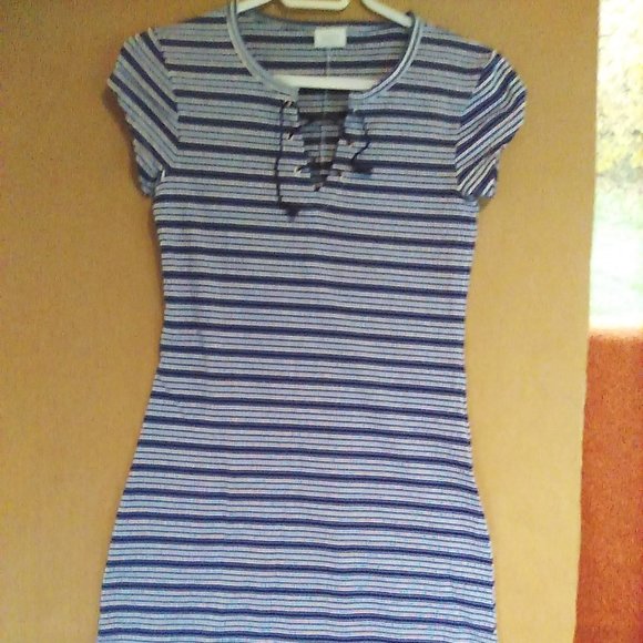 Robe bleue aux genoux - Picture 3 of 4